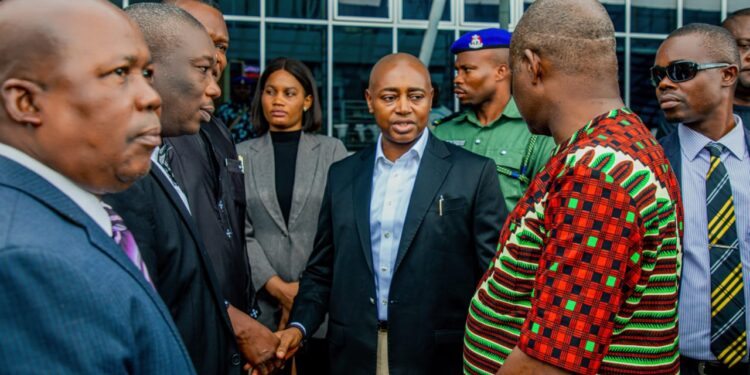 Enugu State Governor, Chief Judge, President Of Customary Court Of Appeal, Judges Of Enugu Judiciary Receive Remains Of Justice C. C. Nweze In Enugu